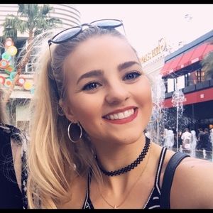 Meet your Posher, Miranda